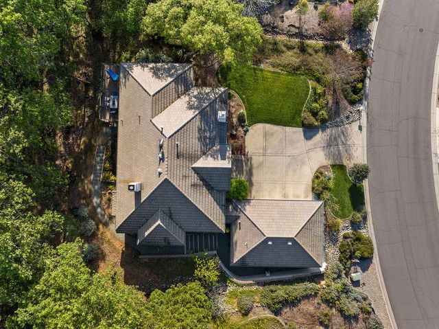 3287 Chasen Dr, Cameron Park, CA 95682