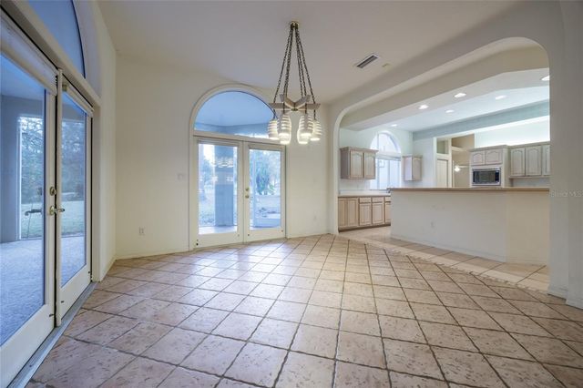 6804 NW 111TH LANE, Alachua, FL 32615