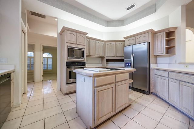 6804 NW 111TH LANE, Alachua, FL 32615