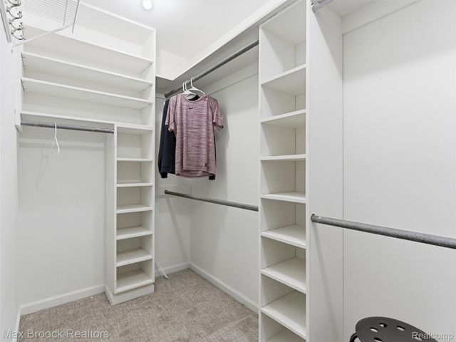 3655 Walnut, West Bloomfield Charter Township, MI 48324