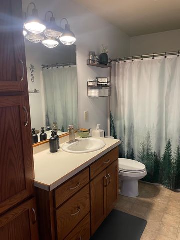 3907 13th Street S, Moorhead, MN 56560