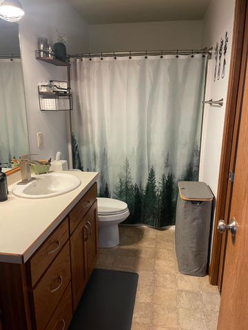 3907 13th Street S, Moorhead, MN 56560