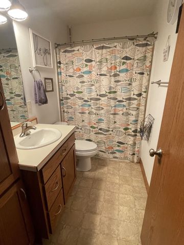 3907 13th Street S, Moorhead, MN 56560