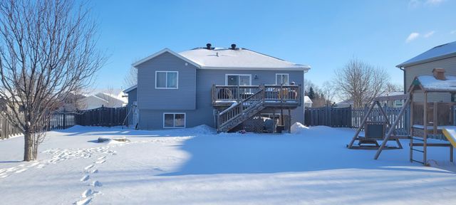 3907 13th Street S, Moorhead, MN 56560