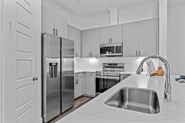 1664 Hillside Terrace 6311, Buda, TX 78610