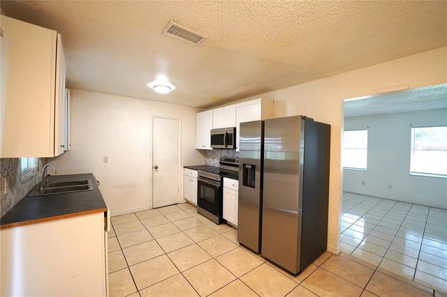 132 GARDENIA ROAD, Kissimmee, FL 34743
