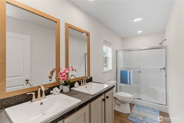 175 Wishkah Street SW, Ocean Shores, WA 98569