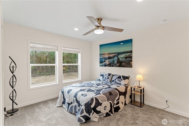 175 Wishkah Street SW, Ocean Shores, WA 98569