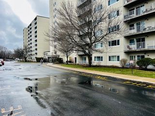 200 Cove Way 205, Quincy, MA 02169