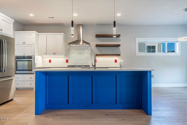 342 Kansas Drive, Medford, OR 97504