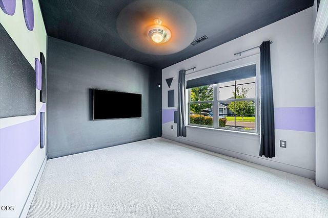 342 Kansas Drive, Medford, OR 97504
