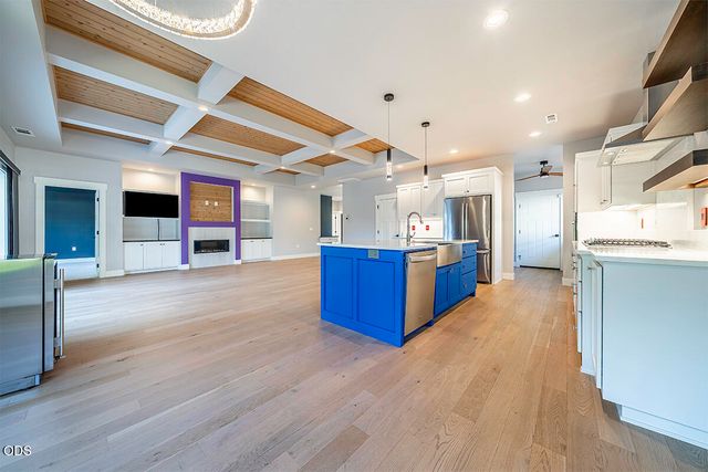 342 Kansas Drive, Medford, OR 97504
