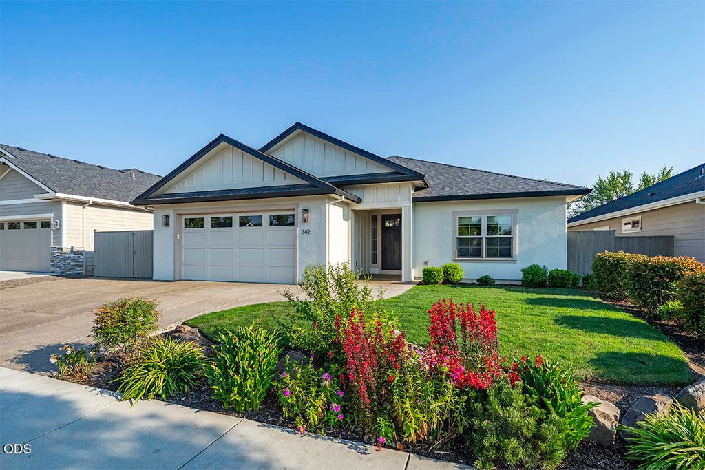 342 Kansas Drive, Medford, OR 97504