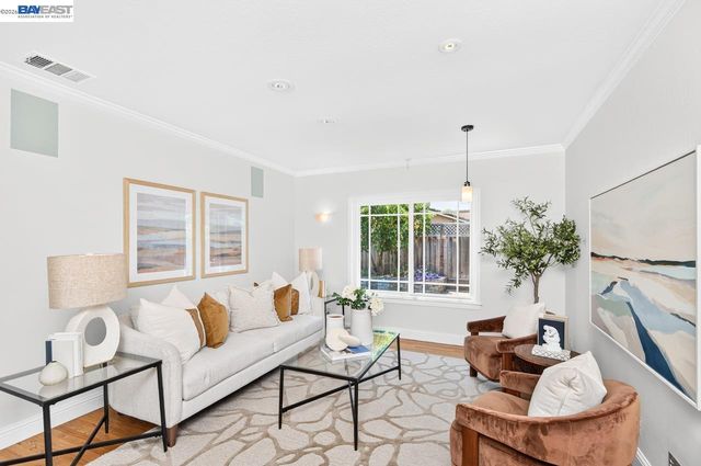 6252 Robin Ct, Pleasanton, CA 94588
