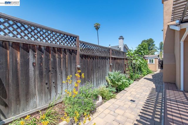 6252 Robin Ct, Pleasanton, CA 94588