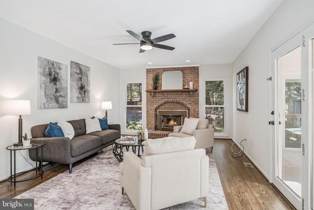 8320 SYLVAN WAY, Clifton, VA 20124