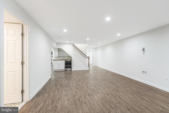 8320 SYLVAN WAY, Clifton, VA 20124