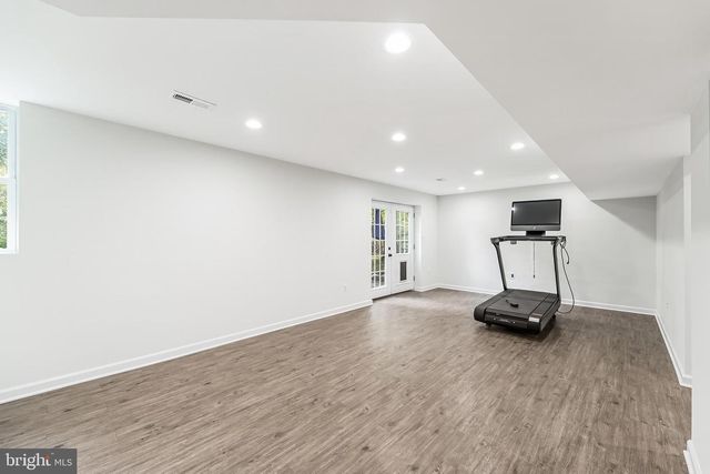 8320 SYLVAN WAY, Clifton, VA 20124