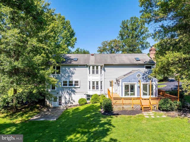 8320 SYLVAN WAY, Clifton, VA 20124