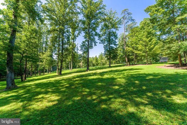 8320 SYLVAN WAY, Clifton, VA 20124