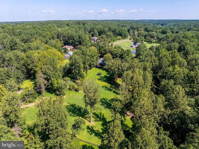 8320 SYLVAN WAY, Clifton, VA 20124