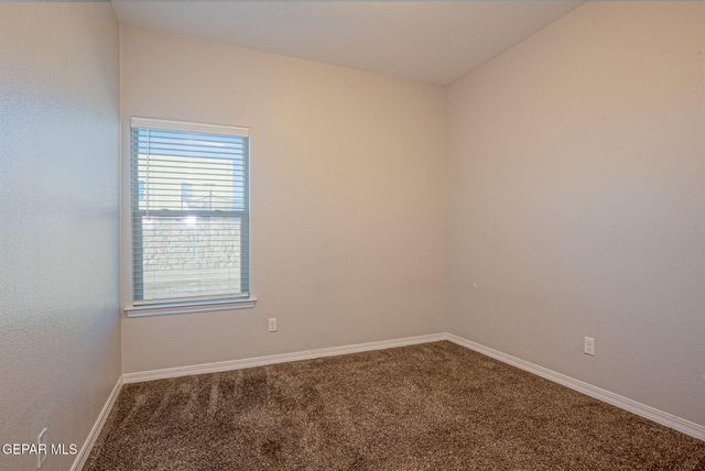 807 HC Gilbert Minjares Drive B, Socorro, TX 79927