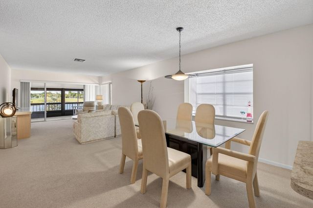 13889 Royal Palm Court D, Delray Beach, FL 33484