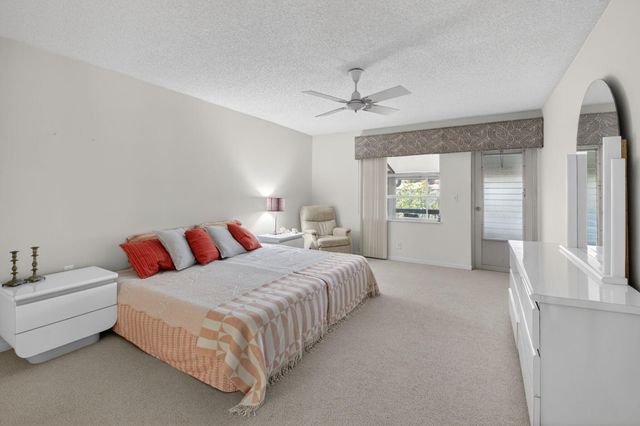 13889 Royal Palm Court D, Delray Beach, FL 33484