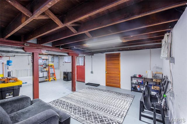 4123 Blow Street, St Louis, MO 63116