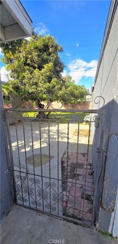 5747 Jefferson, South Gate, CA 90280