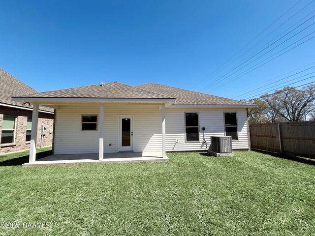 101 Oak Haven Drive, Lafayette, LA 70507