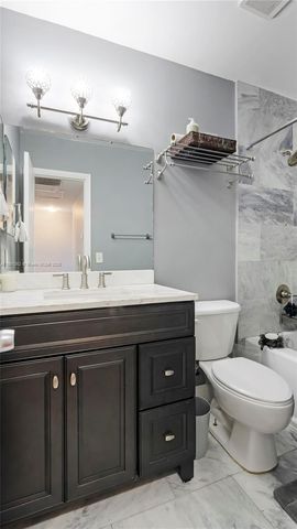 3 Laredo Pl 6-10, Davie, FL 33324