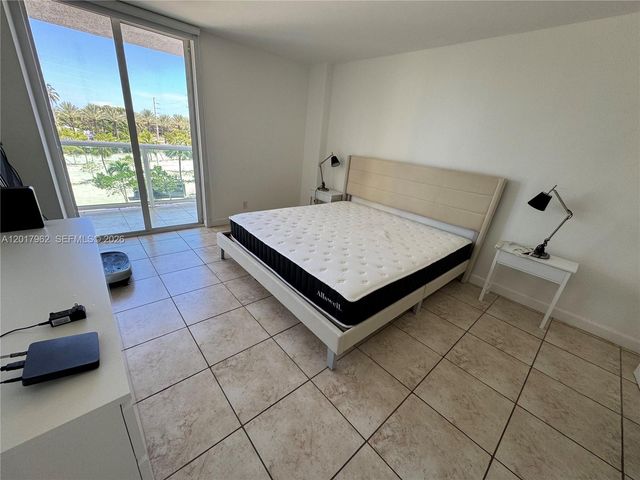 100 Bayview Drive 309, Sunny Isles Beach, FL 33160