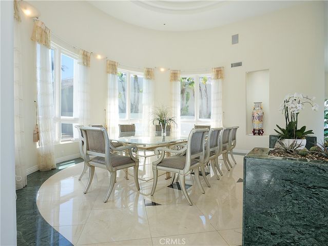 702 via La Cuesta, Palos Verdes Estates, CA 90274