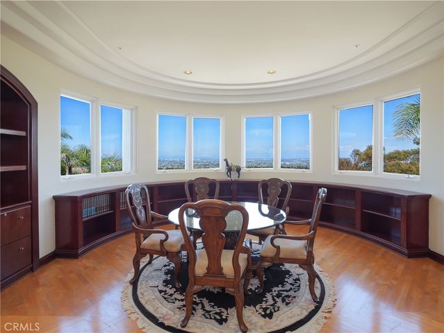 702 via La Cuesta, Palos Verdes Estates, CA 90274