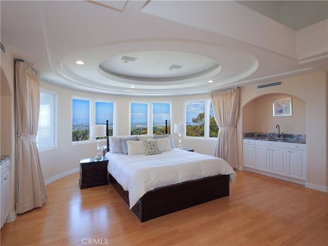 702 via La Cuesta, Palos Verdes Estates, CA 90274