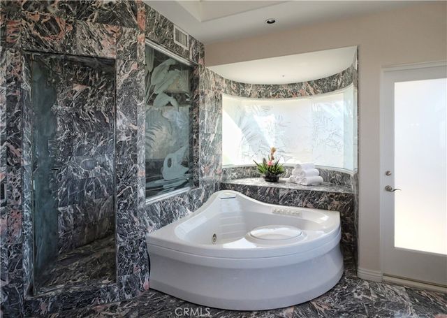 702 via La Cuesta, Palos Verdes Estates, CA 90274
