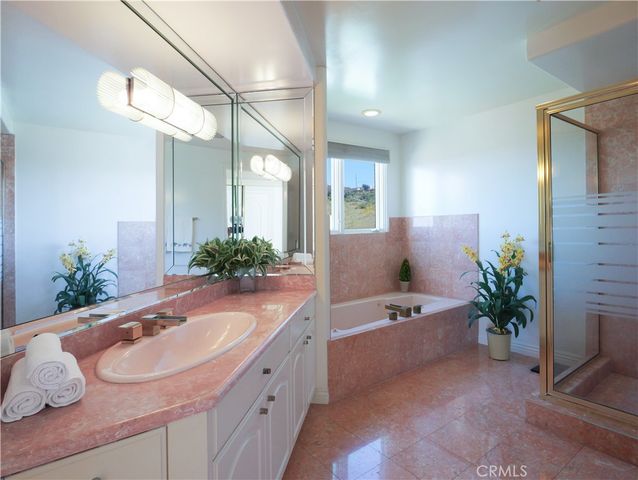 702 via La Cuesta, Palos Verdes Estates, CA 90274