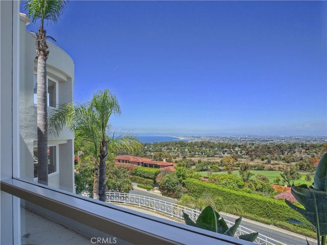 702 via La Cuesta, Palos Verdes Estates, CA 90274