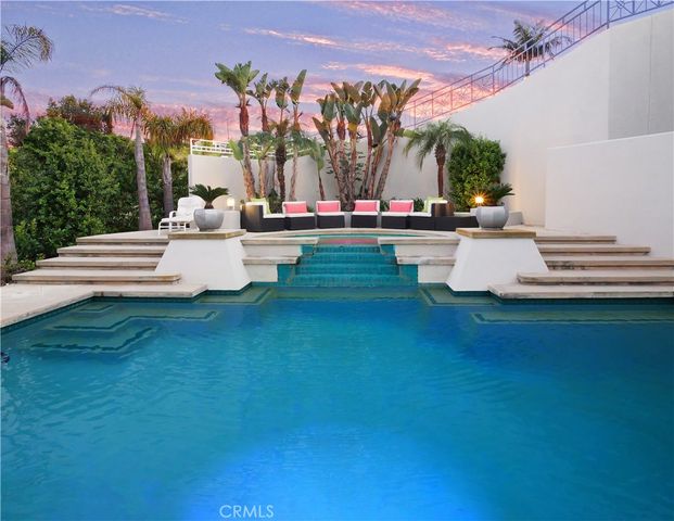 702 via La Cuesta, Palos Verdes Estates, CA 90274