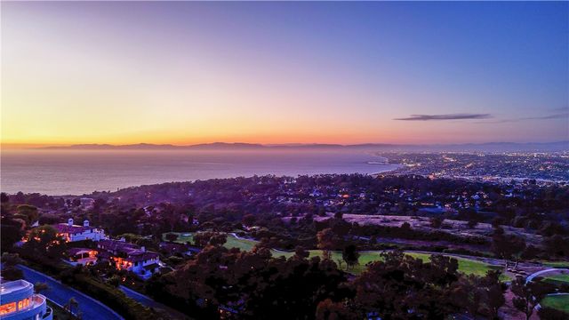 702 via La Cuesta, Palos Verdes Estates, CA 90274