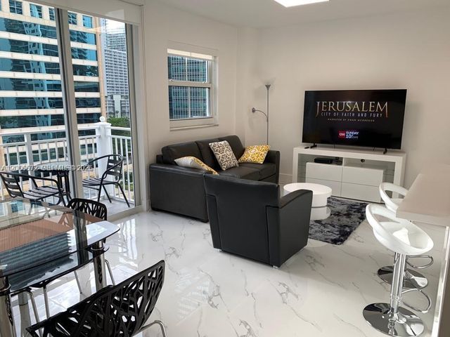 185 SE 14th Ter 1009, Miami, FL 33131