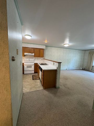 106 Park St Unit 9, Bennington, VT 05201