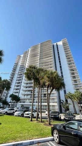 3731 N Country Club Dr 2225, Aventura, FL 33180