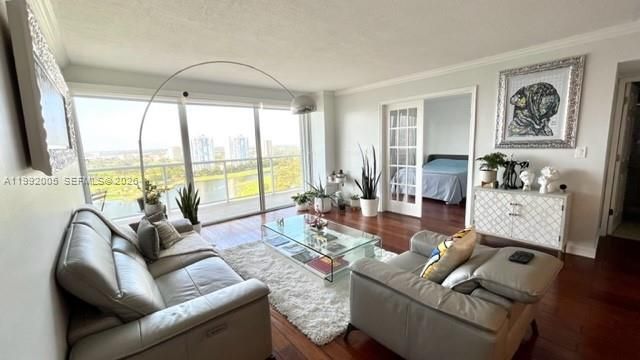 3731 N Country Club Dr 2225, Aventura, FL 33180