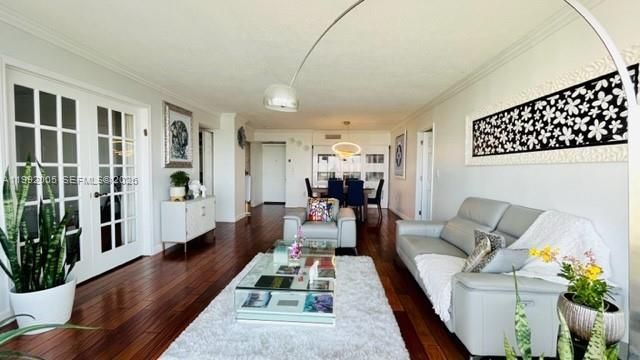 3731 N Country Club Dr 2225, Aventura, FL 33180