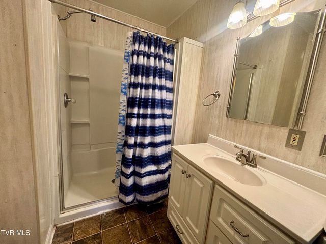 539 Oakwood Avenue, Pennington Gap, VA 24277