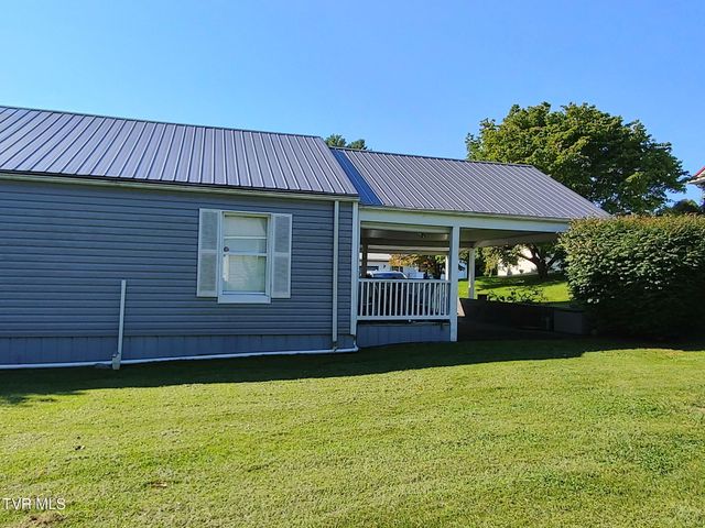 539 Oakwood Avenue, Pennington Gap, VA 24277