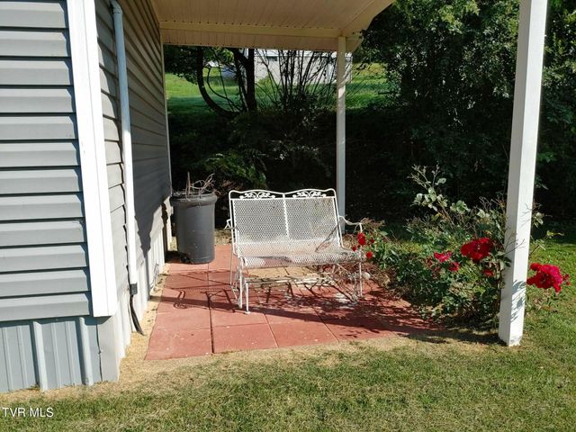 539 Oakwood Avenue, Pennington Gap, VA 24277