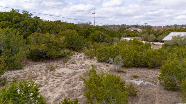 486 Thoroughbred, Spring Branch, TX 78070